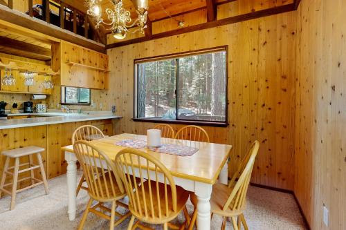 Kuchyň nebo kuchyňský kout v ubytování Cresta Cabin