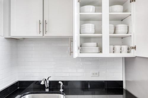 Зображення з фотогалереї помешкання Hoboken 1BR w DM Gym Sundeck nr PATH NYC-902 у місті Гобокен