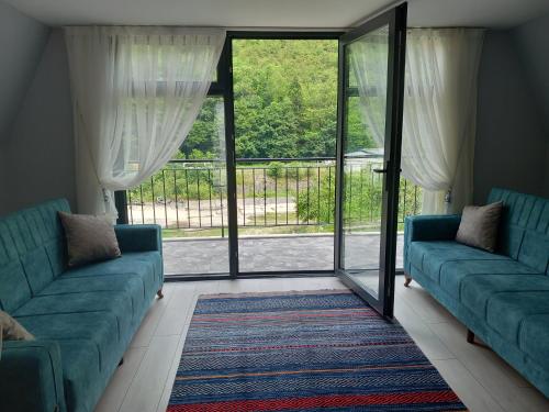 O zonă de relaxare la uzungöl Çaykara pansiyon bungalov
