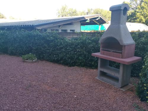 Un jardín fuera de CAV Casa del vecchio faggio - 4 stelle - Nebbiuno Lago Maggiore