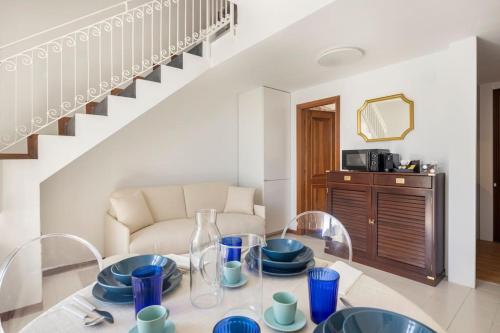 Suite 24 photo 3