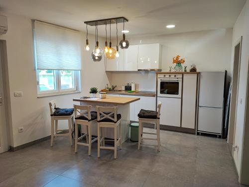 Apartman Mala Lalina