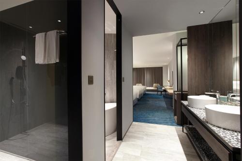 Un baño de COZZI Blu
