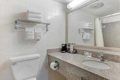 Quality Inn & Suites – Photos 2