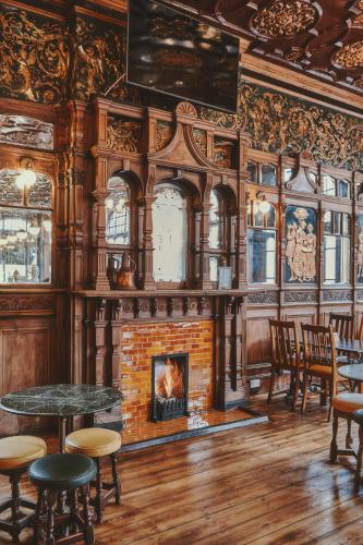 The Black Lion Pub & Boutique Guesthouse photo 81