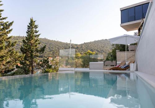 Villa Sea La Vie Seafront Location 4 Bedrooms Sea Access