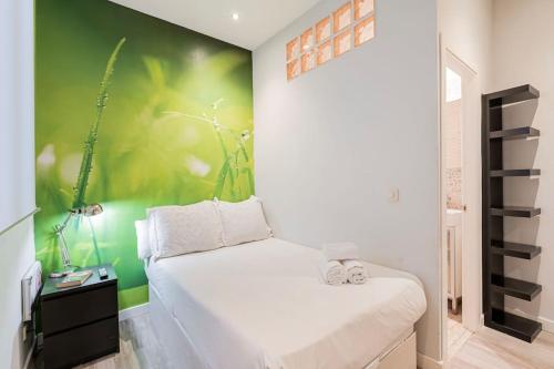 Nice flat in Malasaña, near Gran Vía-ESCOR