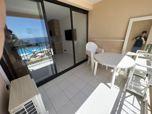 EXCEPTIONNEL sur CANNES vue mer piscine