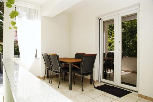 Μπαλκόνι ή βεράντα στο Studio Apartment Gea - Peaceful & Quiet - Queen Bed, Modern, Parking