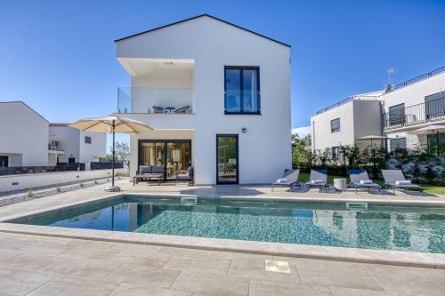 Villa Ivana with Private Pool – Photos 4
