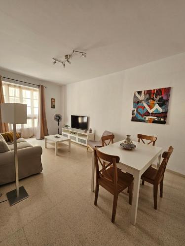 CASA BLANCA-Parking gratis