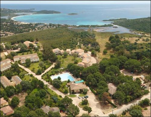 Fiori Di Cala Rossa Appartement T3 dans résidence hôtellière chez Virginie