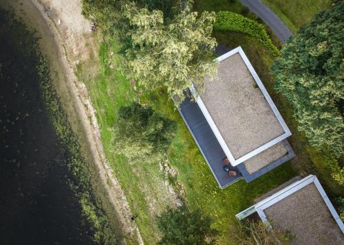 an overhead view of a yard with a house at Lemon Resort Spa in Gródek Nad Dunajcem