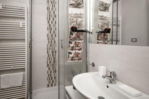 Ένα μπάνιο στο Il Tiro Rooms