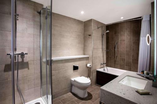 Koupelna v ubytování Hilton Edinburgh Carlton
