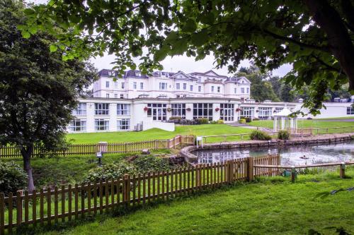 Zahrada ubytování DoubleTree by Hilton Cheltenham-Cotswolds