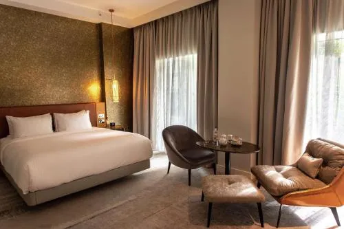 Lincoln Plaza Hotel London, Curio Collection By Hilton photo 23
