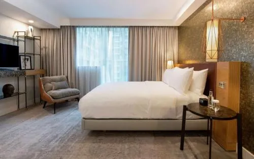 Lincoln Plaza Hotel London, Curio Collection By Hilton photo 13