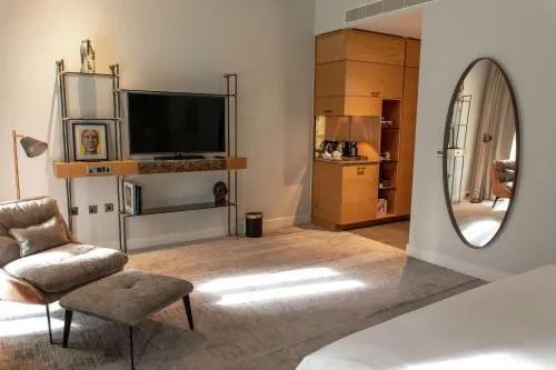 Lincoln Plaza Hotel London, Curio Collection By Hilton photo 24