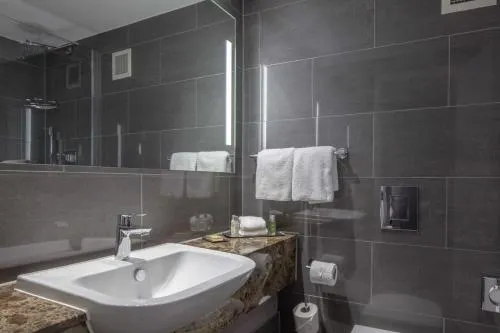 DoubleTree by Hilton Bristol City Centre photo 5