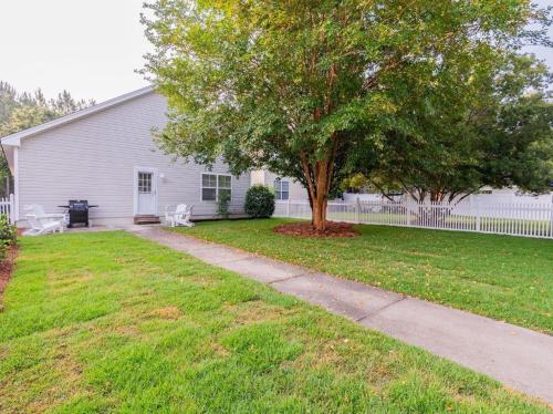 Gallery image of Calypso Cottage in Bluffton