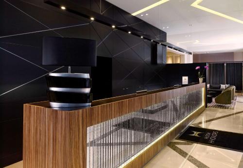 The lobby or reception area at DoubleTree by Hilton Oradea