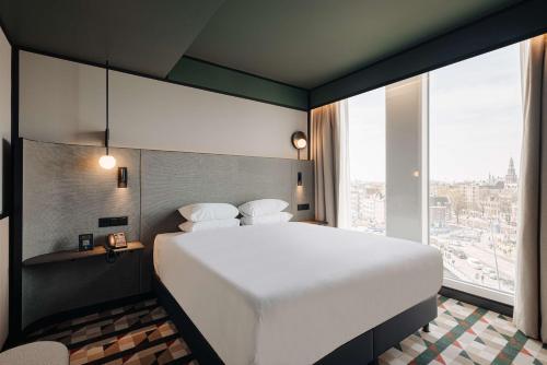 DoubleTree by Hilton Amsterdam Centraal Station Image