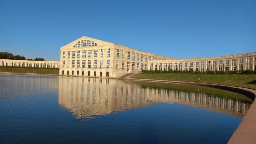 Φυσικό τοπίο κοντά σε αυτό το δωμάτιο σε οικογενειακή κατοικία