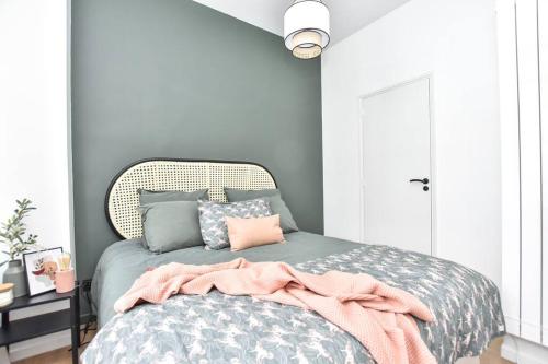 Charming Flat in Montmartre - Imhost