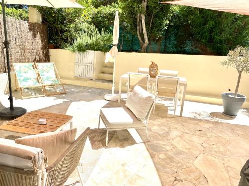 Appartement 3P 88 m2 terrasse et jardin à 20 metres de la plage