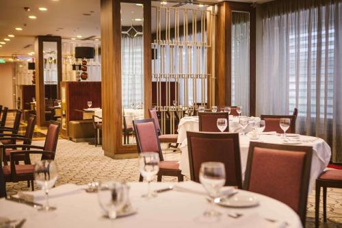 Ресторан / где поесть в DoubleTree by Hilton Hotel Tyumen