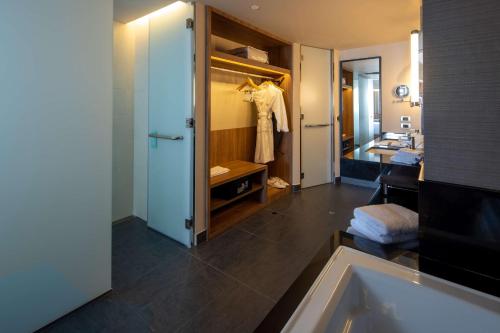 Postel nebo postele na pokoji v ubytování Hilton Garden Inn Lima Miraflores