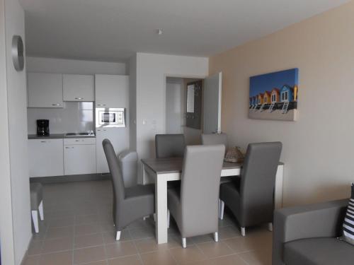 Photo de la galerie de l'établissement Apartment on the center of Bray-Dunes, à Bray-Dunes