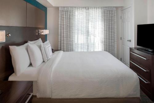 Residence Inn by Marriott New Orleans Metairie Image