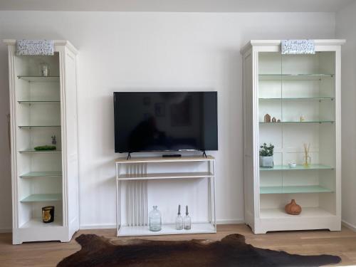 TV a/nebo společenská místnost v ubytování Ferienwohnung Lieblingsplatz in Aichtal-Grötzingen