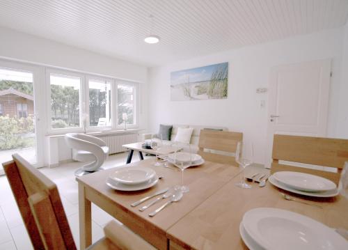 Χώρος καθιστικού στο Ferienhaus Pelikanstr 78 Ostermann Bungalow 4