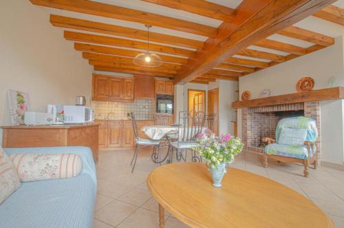 Photo de la galerie de l'établissement Le petit logis du charron, à Géraudot