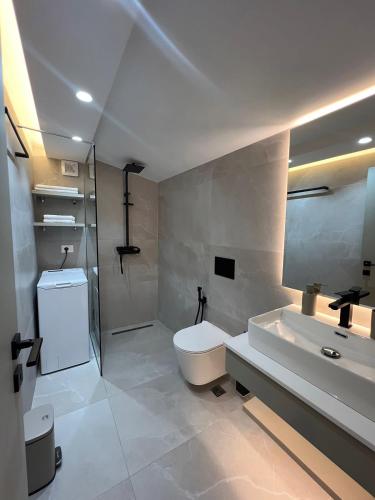 Phòng tắm tại Ansel Home