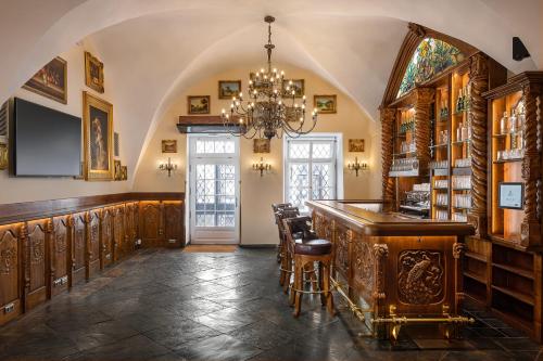 Un lugar para sentarse en Iron Gate Hotel & Suites Prague by BHG