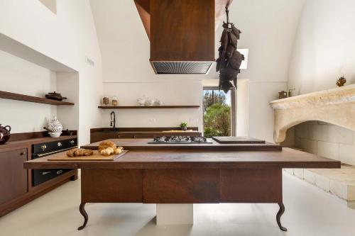 Η κουζίνα ή μικρή κουζίνα στο Masseria Marchese by Perle di Puglia