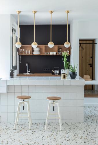 Designer Loft with Stunning Acropolis View -Psyrri