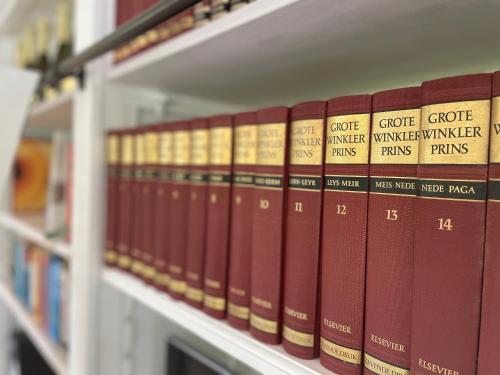 Die Bibliothek in der Ferienwohnung