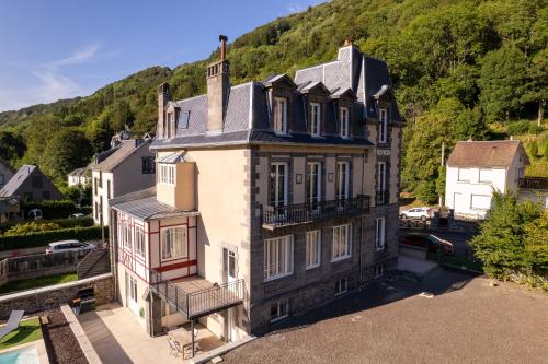 Photo de la galerie de l'établissement La Demeure du Tabellion, à Le Mont-Dore