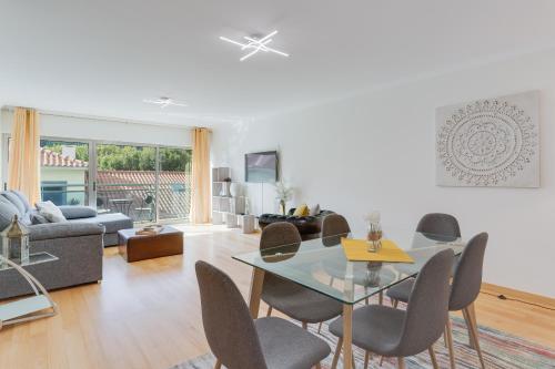 Sunny Beach Machico Apartment by Holiday Rental Madeira