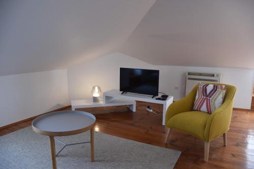 Apartament in Cais do Sodré with river view - TTL51