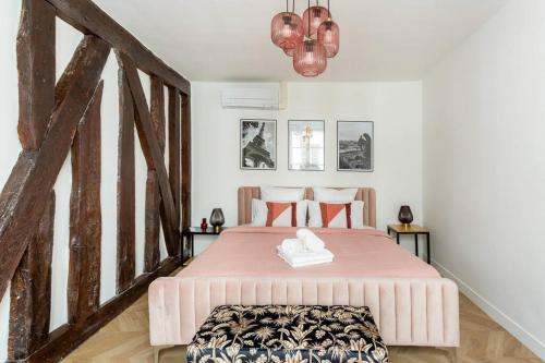 SophieStay - Contemporary Apt- King Size Bed