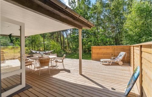 Balkón nebo terasa v ubytování Beautiful Home In Aakirkeby With 3 Bedrooms