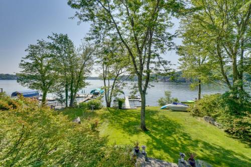 Gallery image of Waterfront White Lake Vacation Rental! in Bethel