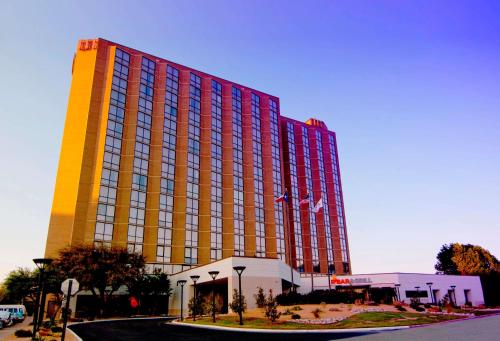 Hilton Arlington Image