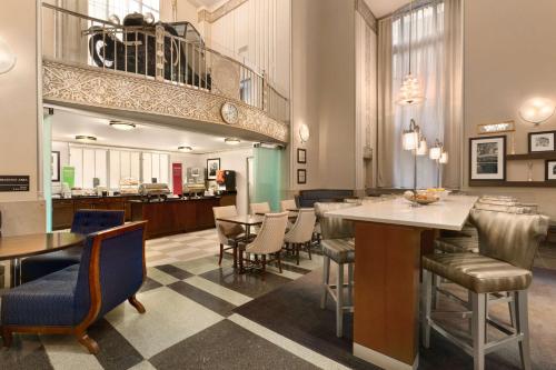 Hampton Inn Chicago Downtown/N Loop/Michigan Ave Image
